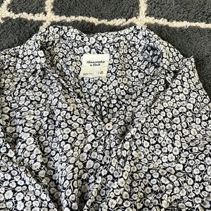 Cute long sleeve top